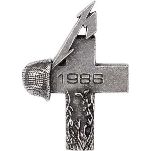 Metallica Master Of Puppets Odznak stríbrná - RockTime.cz